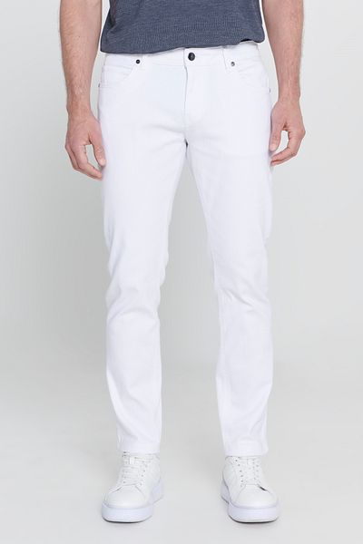 AC&Co / Altınyıldız Classics Weiße Slim Fit Herrenhose mit diagonalem Muster - 360 Grad Stretching in alle Richtungen