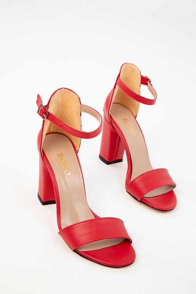 SOHO Rote klassische Damenschuhe mit Absatz 14532
