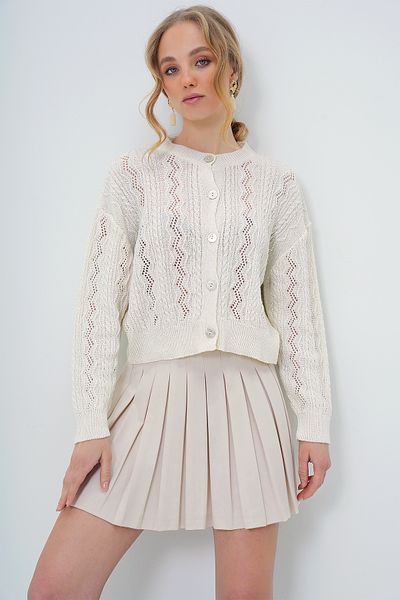 Trend Alaçatı Stili Durchbrochene Premium-Sommerstrickjacke mit Vanille-Loch für Damen ALC-X13619