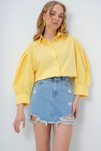 Trend Alaçatı Stili Női sárga léggömb ujjú, rejtett póló, alap poplin ing ALC-X9654