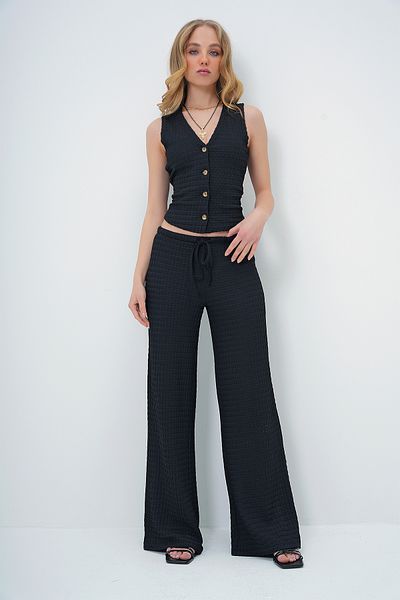 Trend Alaçatı Stili Women's Black Slim Fit V Neck Buttoned Vest and Pants Suit Alc-X13583