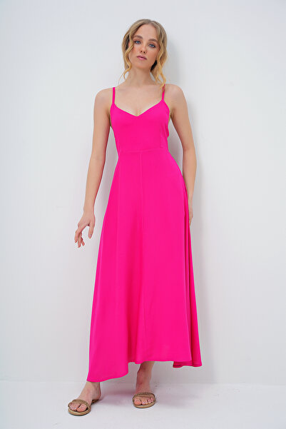 Trend Alaçatı Stili Női fukszia kötélpántos hátsó fűzős részletes maxi hosszúságú nyári ruha ALC-X13471
