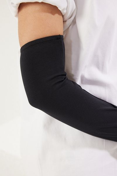 Trendyol Modest Black-White 2-Piece Knitted Sleeves Tctss25Da00000