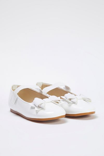 TRENDYOL SHOES Weiß Glitzerband Detaillierte Ballerina Mädchen Kinder Babet TAKSS25BE00023
