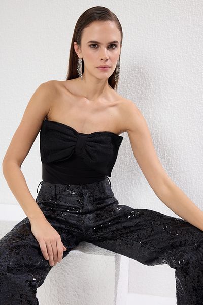 Trendyol Collection Strapless Black Knitted Bodysuit - Bow Detail, Snap Fastener Tprss25Bd00013
