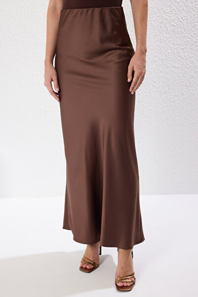 Trendyol Collection Bronzová saténová tkaná dlouhá stylová sukně TPRSS25ET00005