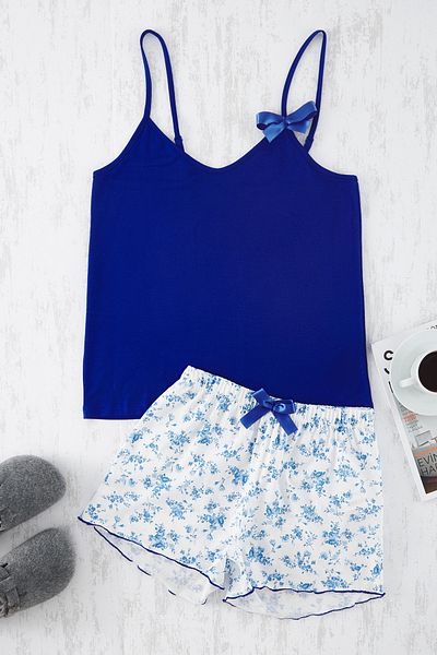 Trendyol Collection Σετ πιτζάμες με σχοινί λουράκι μπλε φλοράλ κορδέλα - THMSS24PT00320
