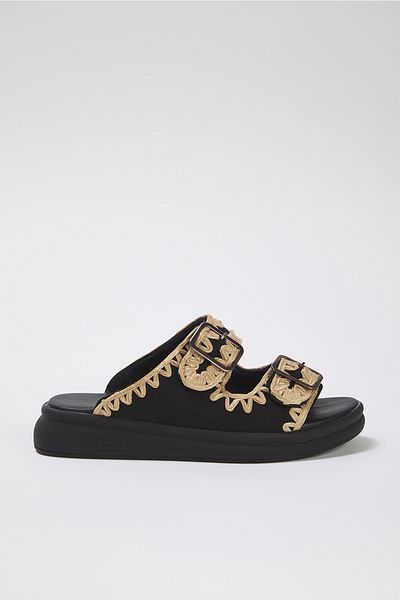 TRENDYOL SHOES Schwarz bestickte flache Damenhausschuhe mit antiker Schnalle TAKSS25TE00005