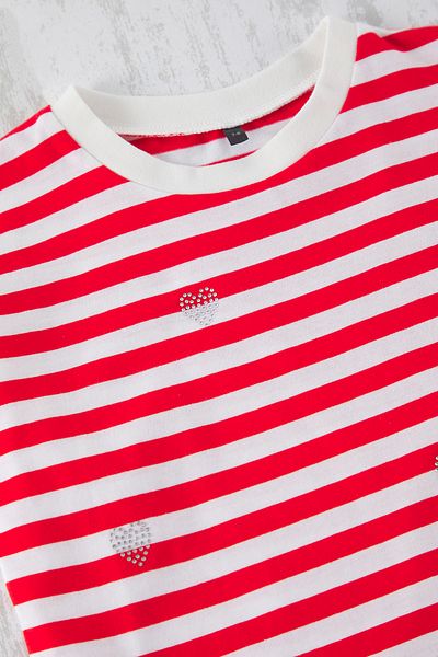 TRENDYOLKIDS Piros lány gyerek szívvel hímzett csíkos kötött póló TKDSS25TS00036