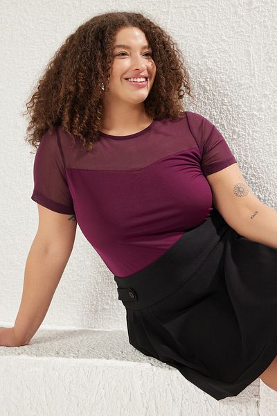 Trendyol Curve Plum Sweetheart Neckline Mesh Detail Knitted Blouse Tbbss24Af00046