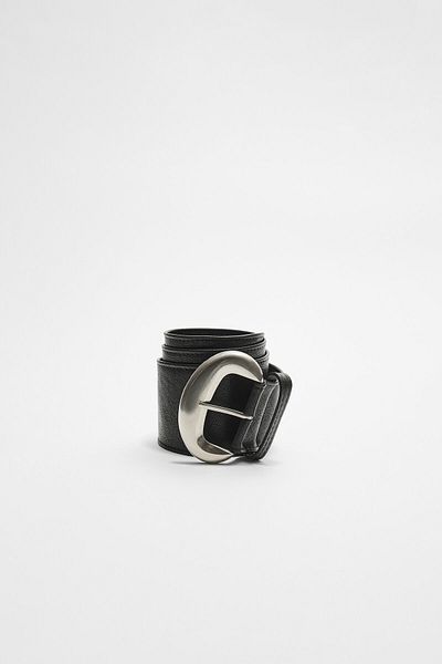 Stradivarius Wide belt with semi-spherical buckle
