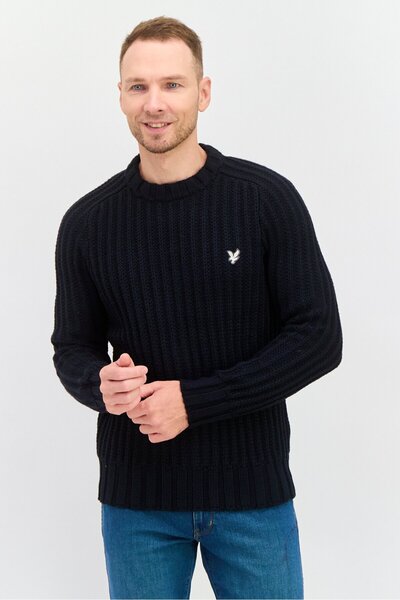 Lyle & Scott سترة رجالية بشعار مطرز بأكمام طويلة وياقة دائرية، لون أسود