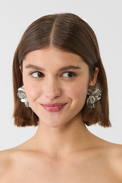 Stradivarius Textured flower fan earrings