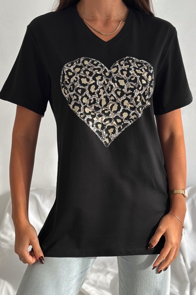 FEMELLE Women's Black V-Neck Plus Size Heart Pattern Sequin Sequin Embroidered 100% Cotton Plus Size T-Shirt