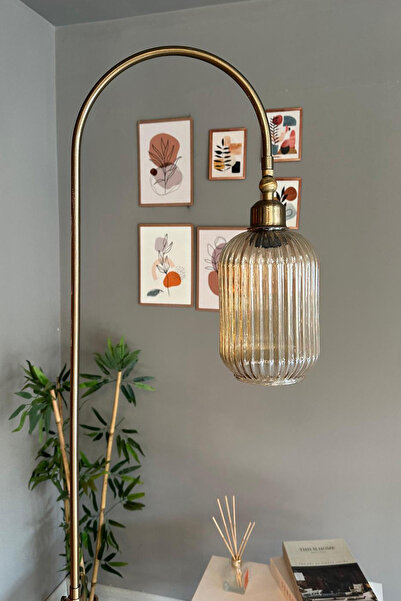 Bamyum Eskitme Gövde Bal Rengi Lambader Modern Dekoratif Metal Oturma Odası Çalışma Odası Zemin Lambası