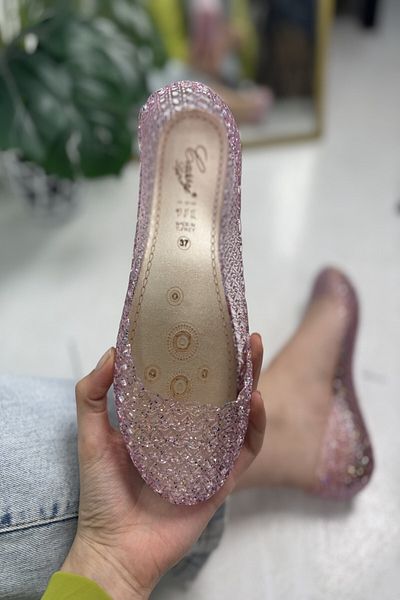 Nstil Daily Women's Anti-Slip Thick Sole Silvery Soft Stylish Pool Beach Sea Shoes J1-j2