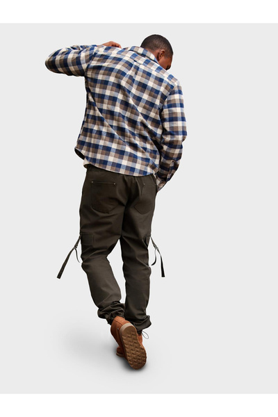 OMBRE Ανδρικό παντελόνι cargo STRAIGHT LEG με ριγέ τσέπες - γραφίτης V3 OM-PACG-0197 XL