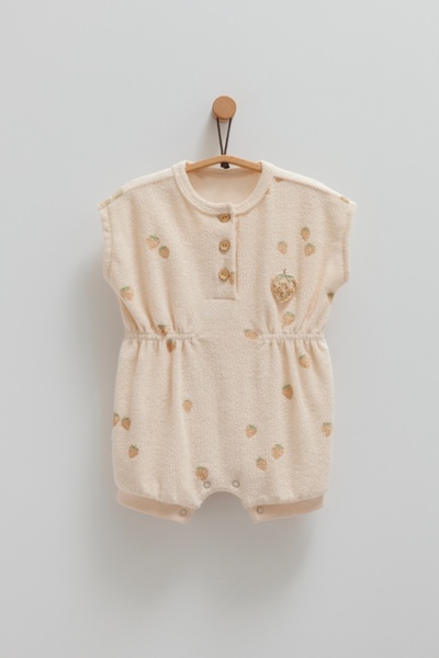 Caramell Baby Girl Romper 100% Cotton Terry Fabric Strawberry Patterned with Snaps at Bottom 2025 Summer Season