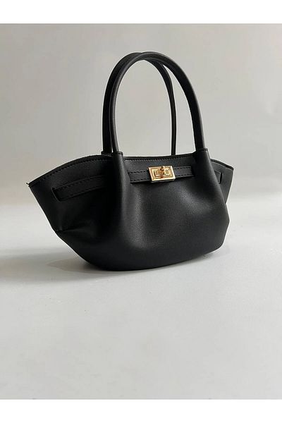 Trg Polo Beijing Model Black Shoulder Bag - Hand and Women