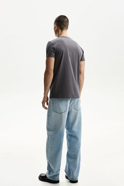 Bershka Embroidered short sleeve roll-up T-shirt