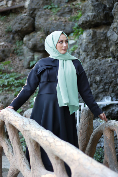 SAYRA شال الجاز للسيدات باللون الأخضر المائي