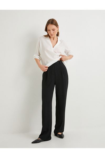 Koton V-Ausschnitt Bluse mit umgeschlagenen Ärmeln Regular Fit