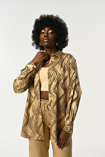 Orfeo Negro KADIN JAKARLI DESENLİ PARLAK OVERSİZE GÖMLEK