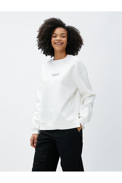 Koton Crew Neck Slogan Raster Sweatshirt - Long Sleeve and Ribbed