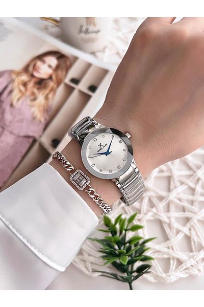 Daniel Klein Women's Watch and Bracelet with 30 Mt Water Resistant Steel Band - Bfg.10788.X1