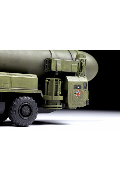 Zvezda 1/72 Russian Topol SS-25 Sickle Plastik Askeri Araç Maket Kiti, Demonte Hobi Seti