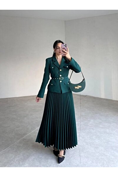 buqre's moda Premium Pleated Gold Buttoned Belted Jacket Skirt Set