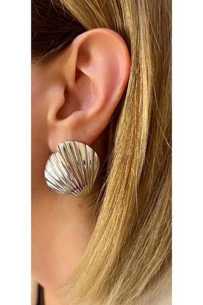 Store Steel Fashionable Women's Earrings