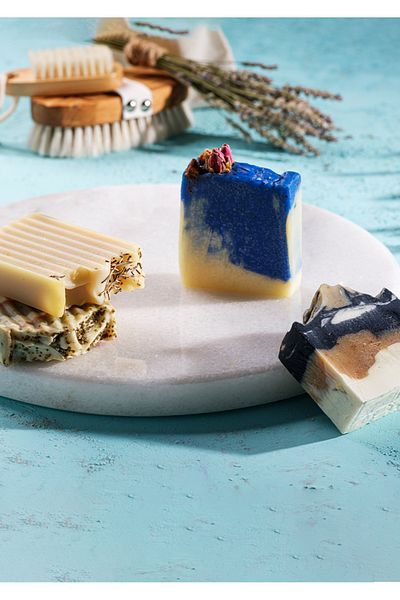 Halare Aromatherapy صابون الطين