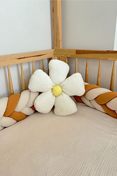 Lulunun Renkleri Daisy Decorative Pillow 40X40 cm