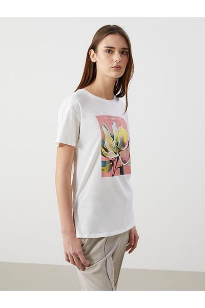 LC Waikiki Γυναικείο μπλουζάκι LCWAIKIKI Classic Crew Neck Floral