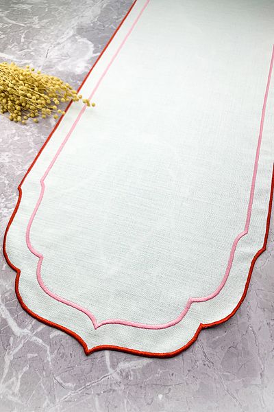 WEARE2 Red and Pink Color Pip Studio Compatible Double Wrap Embroidered 40X140 cm Linen Effect Runner