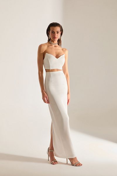 BETTY & SAM Mabel Cut Out Low-Cut Pencil Satin White Evening Gown