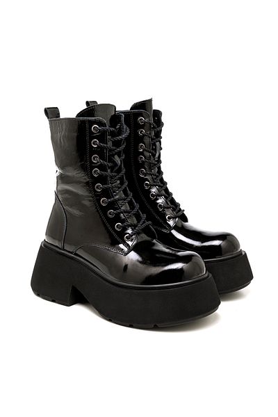 John May Women / Girls Rc-24K-001-R38400 John May 295-Black Patent Leather Shoes