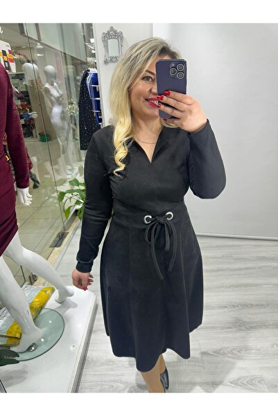 SBUTİK Siyah Süet Kuş Gözlü Belden Bağlamalı Dikiş Özellikli Yaka Yırtmaçlı Elbise stp 25k2412