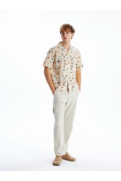 LC Waikiki Ανδρικό πουκάμισο XSIDE Regular Fit με κοντό μανίκι με σχέδιο ποπλίνα