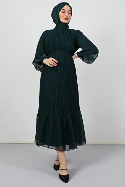Giza Giyim Emerald Colored Pleated Janjan Evening Dress