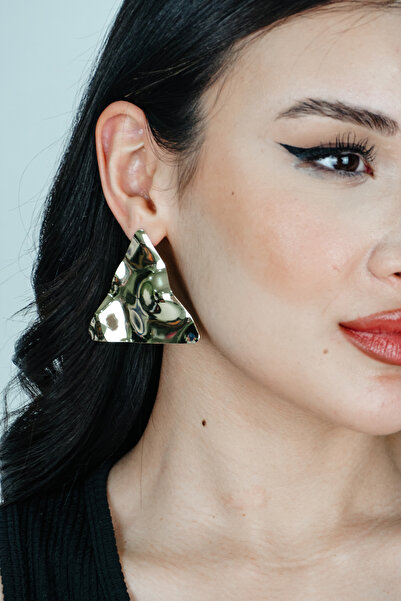 TRENDTAKI süper parlak üçgen çok hafif gold kaplama küpe 0189