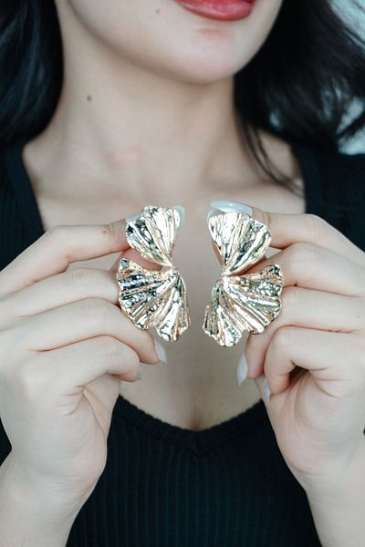 TRENDTAKI Vintage Leafgold Closing Earrings 0185