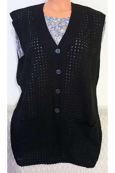 Anne سترة تريكو موسمية للأم من Er Clothing بأكمام طويلة وجيب مزدوج باللون الأسود
