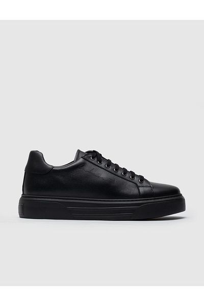 Cabani Genuine Leather Black Lace-Up Text Motif Men's Sports Shoes