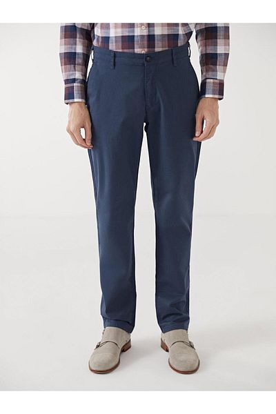 LC Waikiki Pantaloni chino pentru bărbați LCWAIKIKI Classic Standard Fit