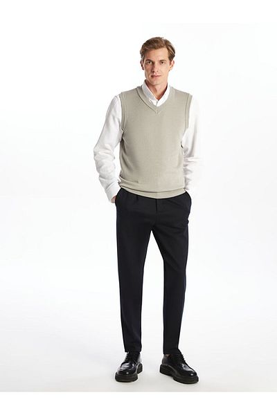 LC Waikiki LCWAIKIKI Classic Standard Fit V-Neck Men's Knitwear Sweater