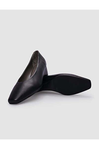 Cabani Black Genuine Leather Wedge Heeled Women's Shoes - 100%