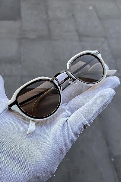 Roger Bacon Unisex Oval Sunglasses - Metal Case