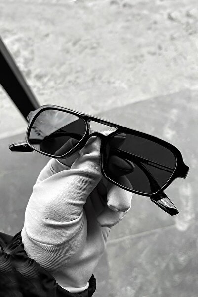 Roger Bacon Black Men's Sunglasses UV400 Protected